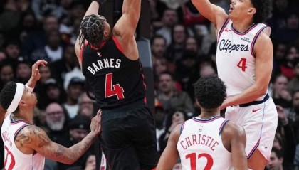 世界杯数据页面-爆大冷！单核哈登掀翻东部第四！快船冲上第十，两大奇兵轰35分